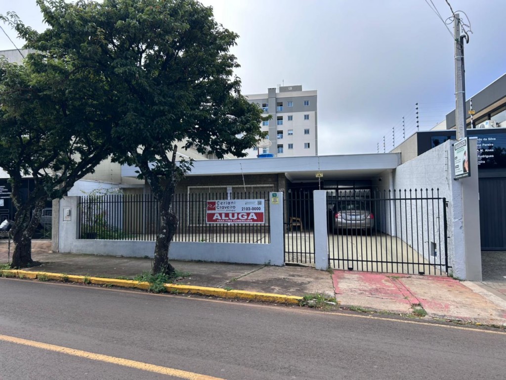 Casa Comercial para locacao no Vila Sao Paulo em Apucarana com 0m² por R$ 3.800,00