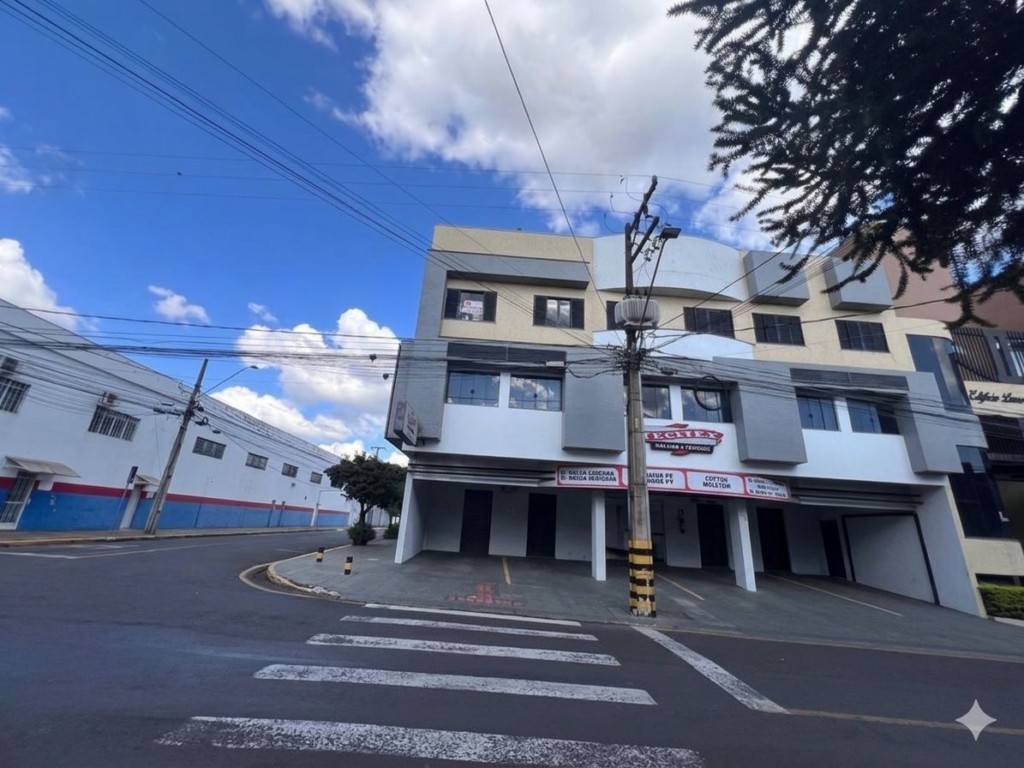 Apartamento para locacao no Barra Funda em Apucarana com 0m² por R$ 2.000,00