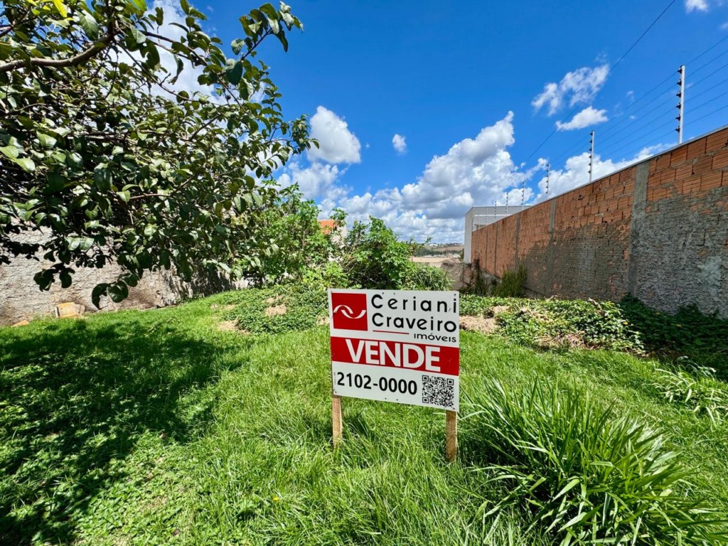 Terreno Residencial para venda no Residencial Interlagos em Apucarana com 275m² por R$ 85.000,00