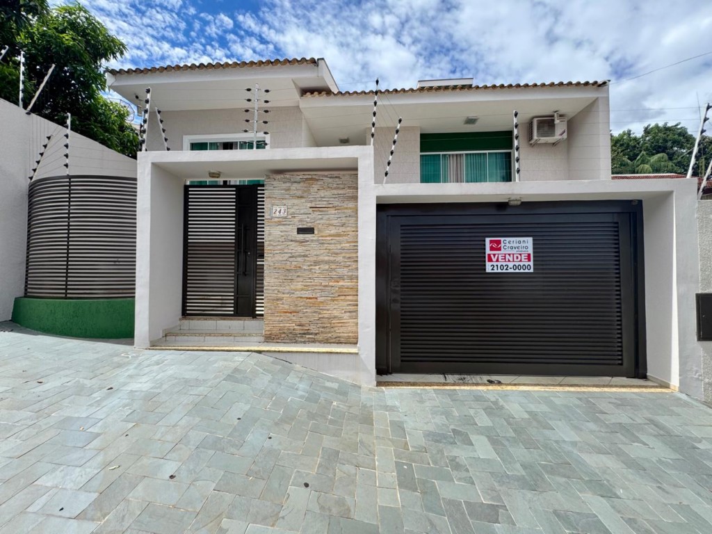 Residência para venda no Centro em Apucarana com 209,08m² por R$ 850.000,00