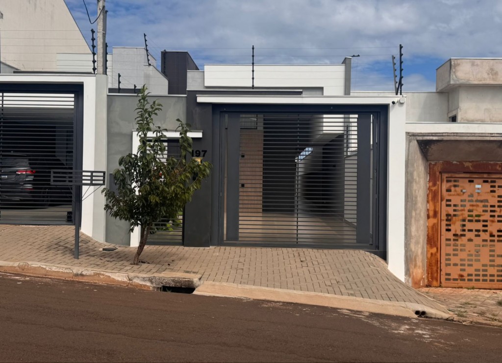 Residência para venda no Solar de Toscana em Apucarana com 263m² por R$ 980.000,00