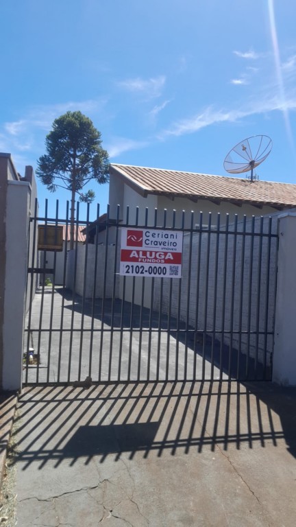 Residência para locacao no Nucleo Habitacional Afonso Alves de em Apucarana com 0m² por R$ 1.000,00