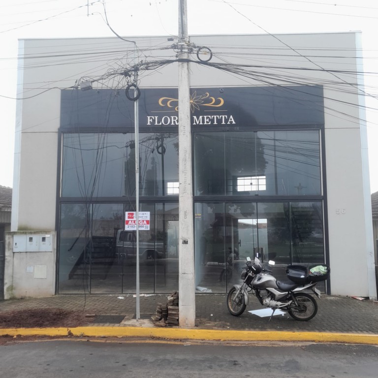 Sala Comercial para locacao no Loteamento Santa Candida em Apucarana com 0m² por R$ 1.650,00