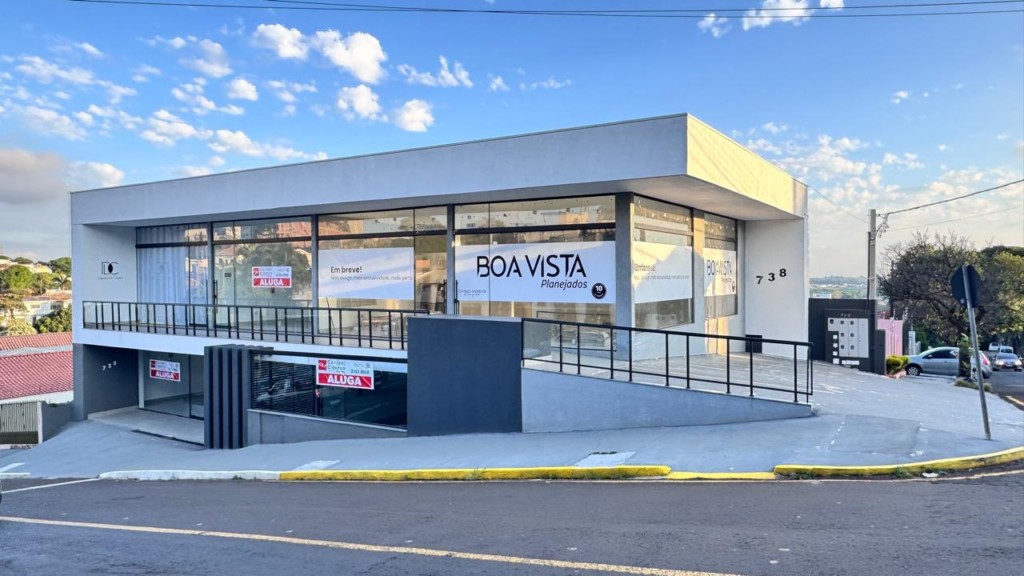 Sala Comercial para locacao no Centro em Apucarana com 0m² por R$ 4.200,00