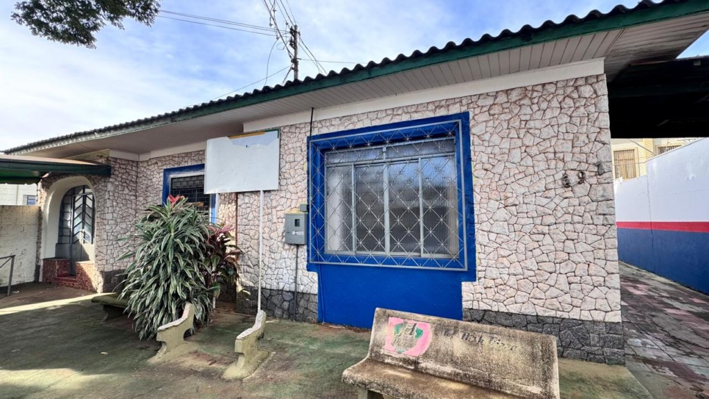 Casa Comercial para locacao no Centro em Apucarana com 0,00m² por R$ 6.800,00