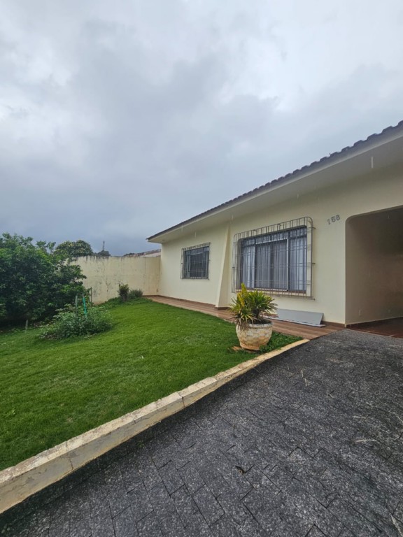 Casa em Condomínio para venda no Jardim Vale do Sol em Apucarana com 367,80m² por R$ 490.000,00