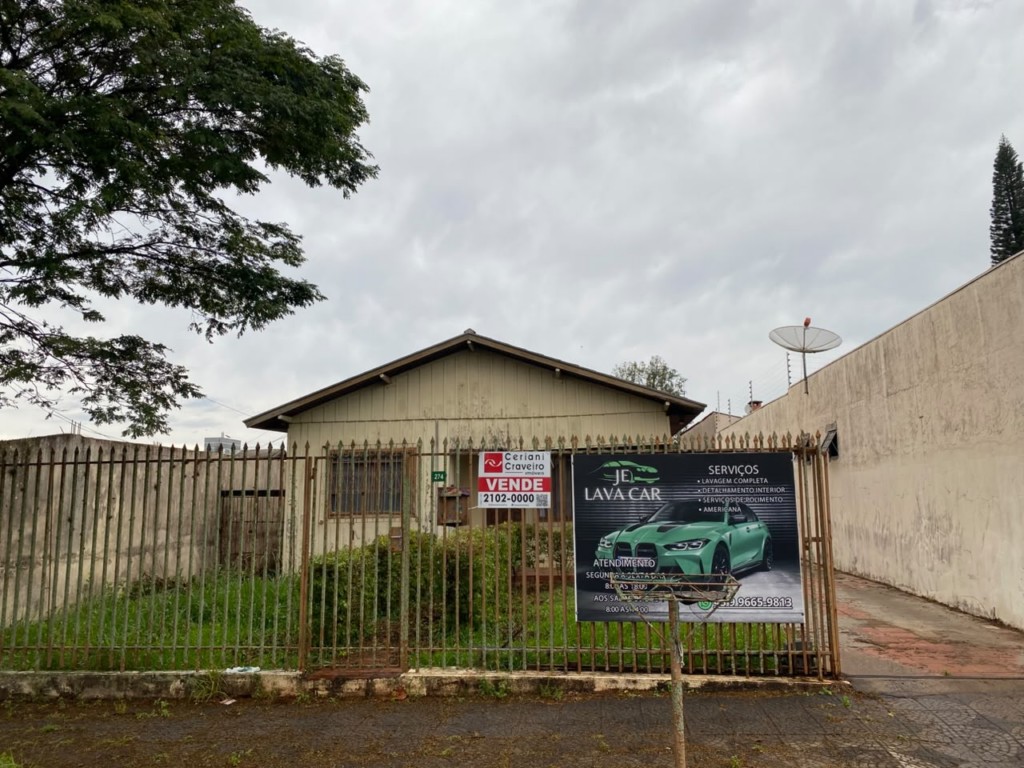 Residência para venda no Jardim Apucarana em Apucarana com 468,75m² por R$ 350.000,00