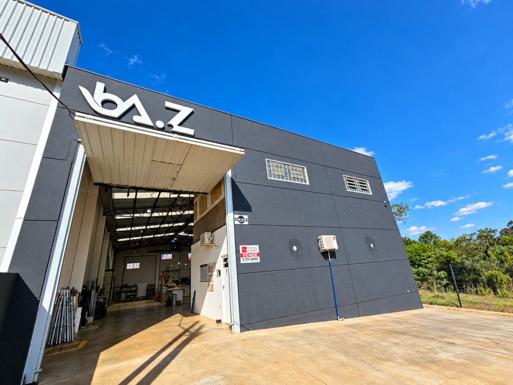 Barracão_galpão para venda no Parque Industrial Zona Oeste II em Apucarana com 608,00m² por R$ 1.300.000,00