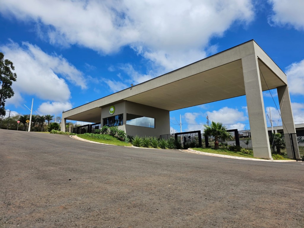 Terreno em Condomínio para venda no Vila Nossa Senhora da Conceicao em Apucarana com 200,00m² por R$ 220.000,00