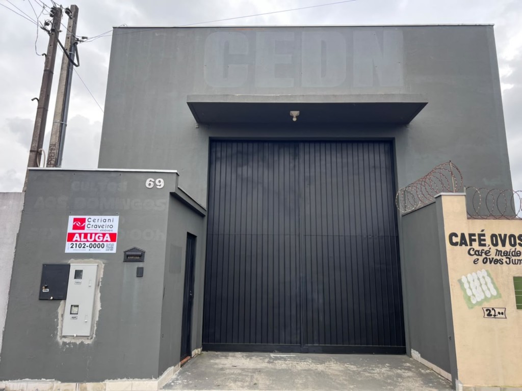 Barracão_galpão para locacao no Jardim Ponta Grossa em Apucarana com 180,00m² por R$ 3.000,00