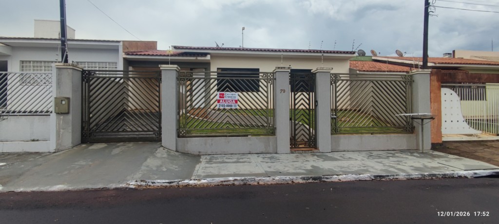 Residência para locacao no Jardim Portal do Lago em Apucarana com 184m² por R$ 2.900,00