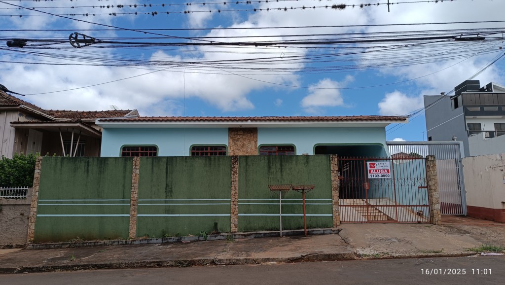 Casa Residencial para locacao no Vila Sao Carlos em Apucarana com 0m² por R$ 1.100,00