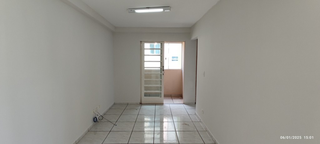 Apartamento para locacao no Jardim Aeroporto em Apucarana com 0m² por R$ 1.100,00