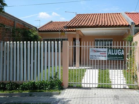 Casa Residencial para locacao no Eucaliptus em Fazenda Rio Grande com 84,5m² por R$ 3.250,00