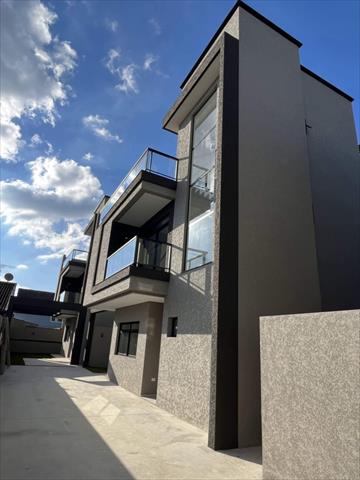 Sobrado para venda no Hauer em Curitiba com 148,06m² por R$ 1.070.000,00