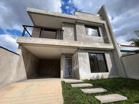 Sobrado para venda no Xaxim em Curitiba com 177,59m² por R$ 869.000,00