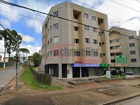 Loja para locacao no Novo Mundo em Curitiba com 23,8m² por R$ 1.062,50