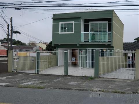 Sobrado para locacao no Xaxim em Curitiba com 110m² por R$ 3.875,00