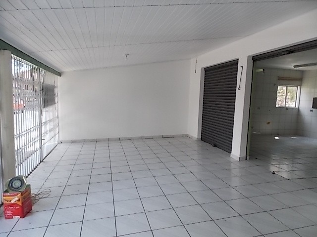Loja para locacao no Santa Quiteria em Curitiba com 82,2m² por R$ 4.625,00