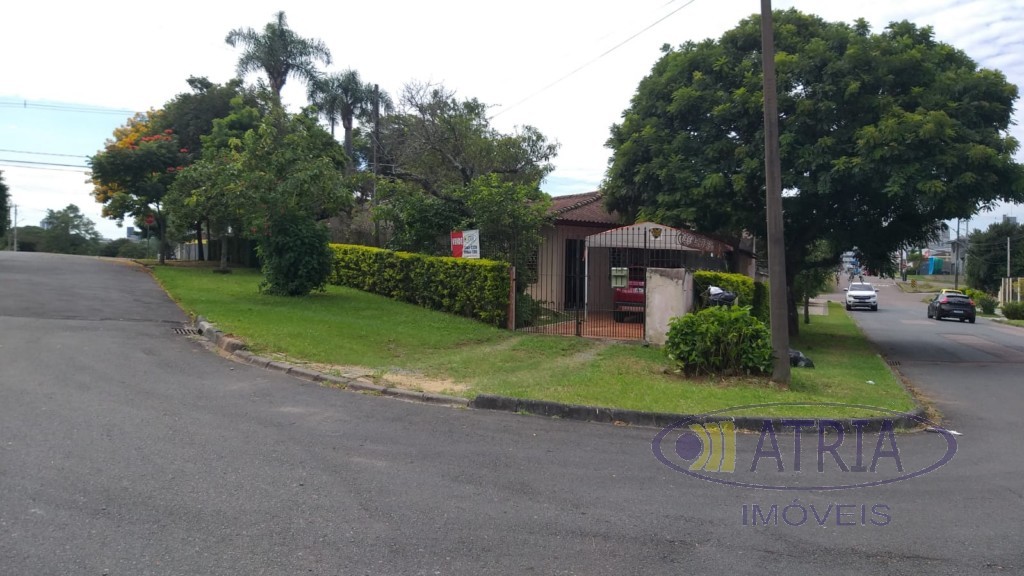 Terreno para venda no Santa Quiteria em Curitiba com 250m² por R$ 620.000,00