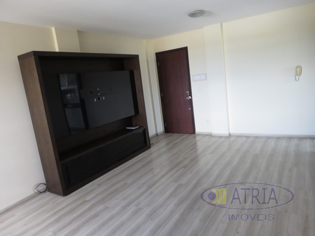 Apartamento para locacao no Campina do Siqueira em Curitiba com 100m² por R$ 3.250,00