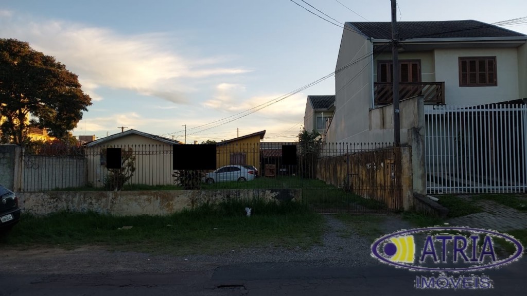 Terreno para venda no Parolin em Curitiba com 700m² por R$ 750.000,00