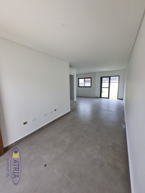 Sobrado para venda no Xaxim em Curitiba com 140m² por R$ 669.000,00