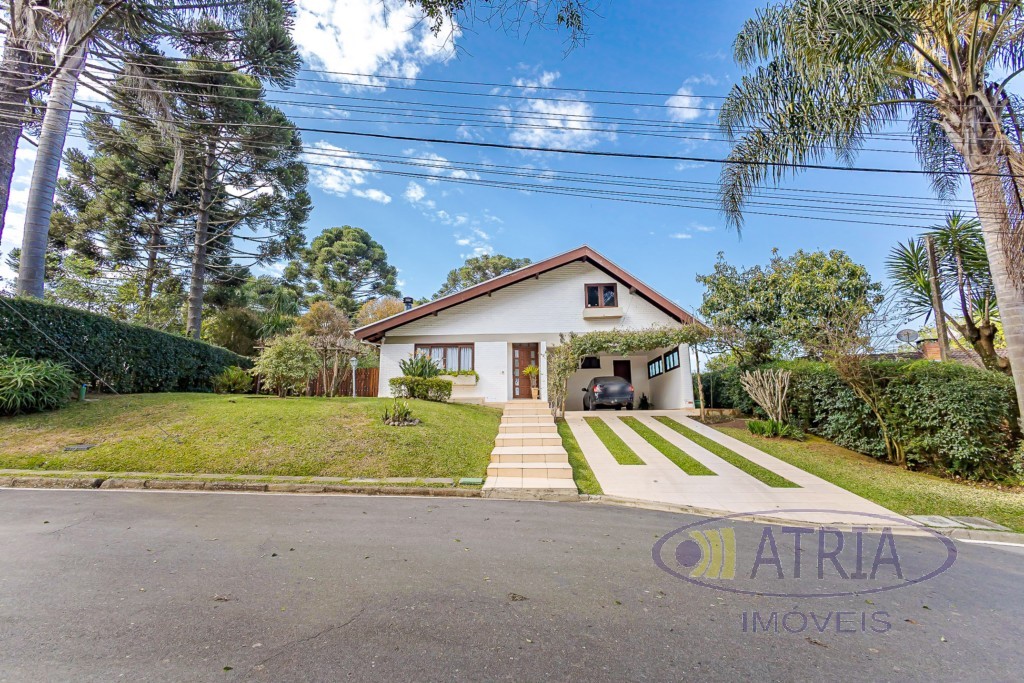 Residência para venda no Orleans em Curitiba com 400m² por R$ 2.890.000,00