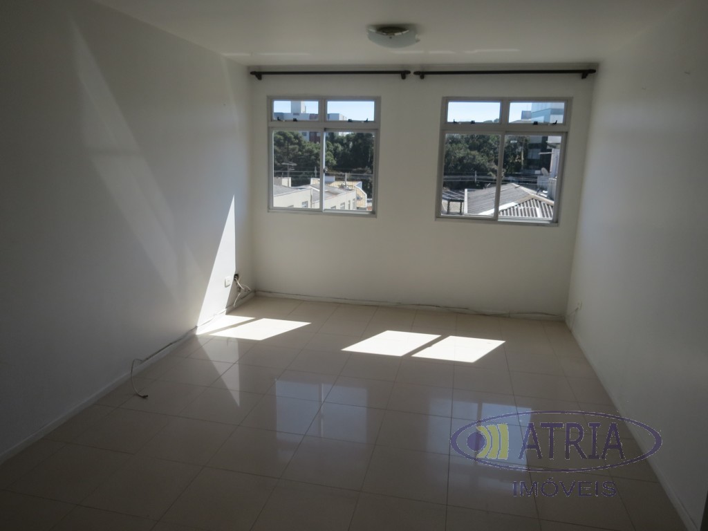 Apartamento para locacao no Portao em Curitiba com 66m² por R$ 2.750,00