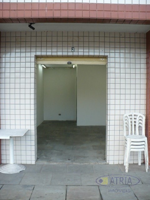 Loja para locacao no Santa Quiteria em Curitiba com 30m² por R$ 1.875,00