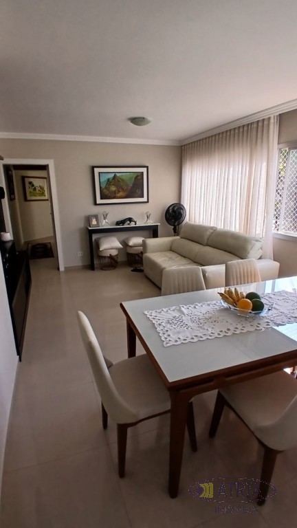 Apartamento para locacao no Agua Verde em Curitiba com 120m² por R$ 5.250,00