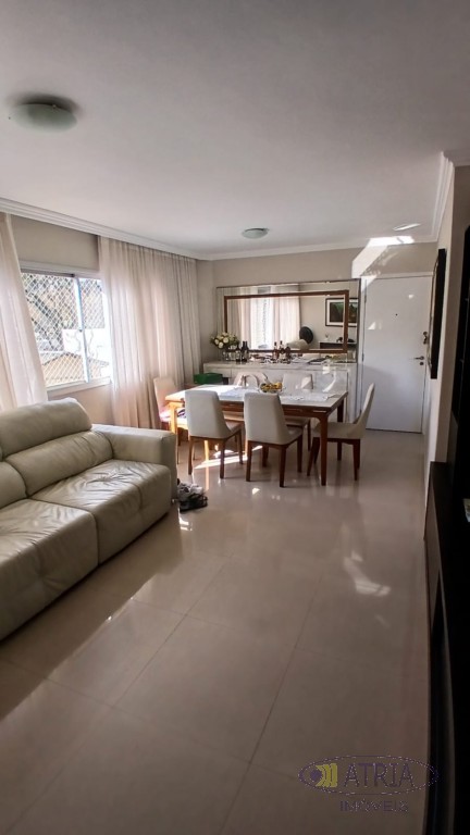 Apartamento para locacao no Agua Verde em Curitiba com 120m² por R$ 5.250,00