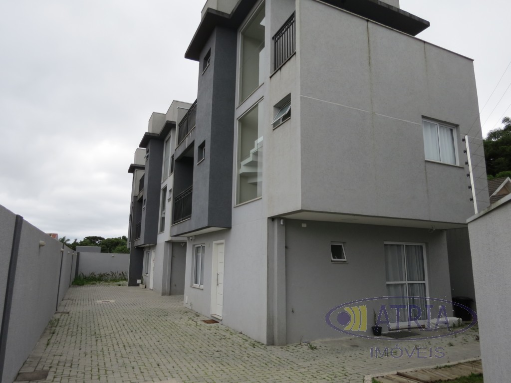 Sobrado para venda no Uberaba em Curitiba com 117,93m² por R$ 790.000,00