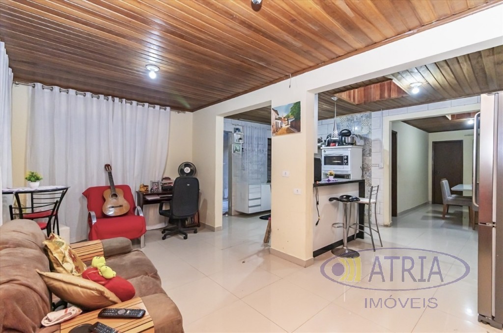 Residência para venda no Sitio Cercado em Curitiba com 150m² por R$ 370.000,00