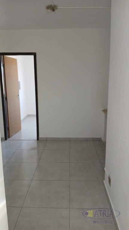 Kitinet para locacao no Santa Quiteria em Curitiba com 35m² por R$ 1.125,00