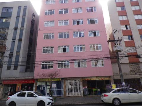Apartamento para locacao no Centro em Curitiba com 40m² por R$ 1.625,00
