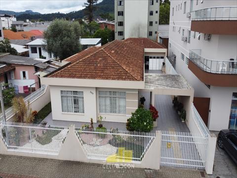 Casa Residencial para venda no Centro em Uniao da Vitoria com 0m² por R$ 1.750.000,00