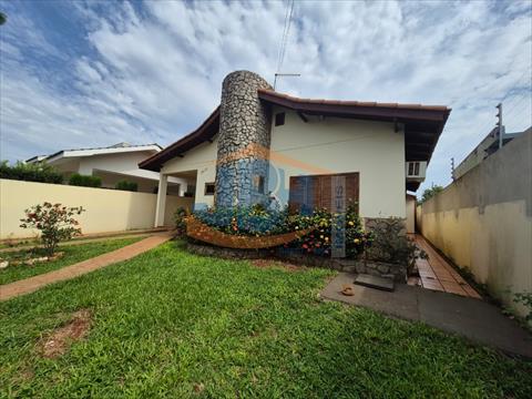 Casa Residencial para locacao no Centro em Santa Terezinha de Itaipu com 600m² por R$ 3.300,00