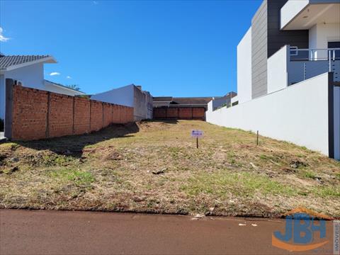 Terreno para venda no Centro em Santa Terezinha de Itaipu com 625,00m² por R$ 330.000,00