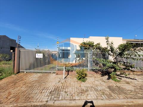 Casa Residencial para venda no Jardim Ascari em Santa Terezinha de Itaipu com 300m² por R$ 370.000,00