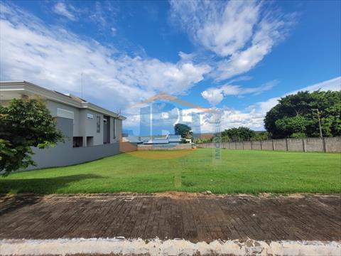 Terreno para venda no Parque dos Estados em Santa Terezinha de Itaipu com 585,86m² por R$ 260.000,00