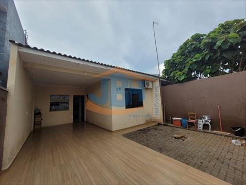 Casa Residencial para venda no Parque dos Estados em Santa Terezinha de Itaipu com 161,00m² por R$ 320.000,00