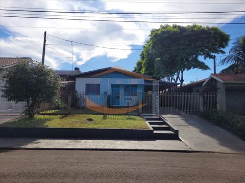 Casa Residencial para venda no Centro em Santa Terezinha de Itaipu com 559m² por R$ 600.000,00