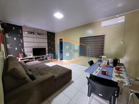 Casa Residencial para venda no Jardim Curitiba em Santa Terezinha de Itaipu com 300,08m² por R$ 450.000,00