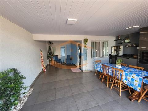 Casa Residencial para venda no Jardim Ascari em Santa Terezinha de Itaipu com 53,98m² por R$ 290.000,00