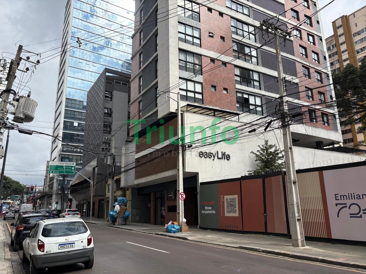 Apartamento para locacao no Centro em Curitiba com 38m² por R$ 3.125,00