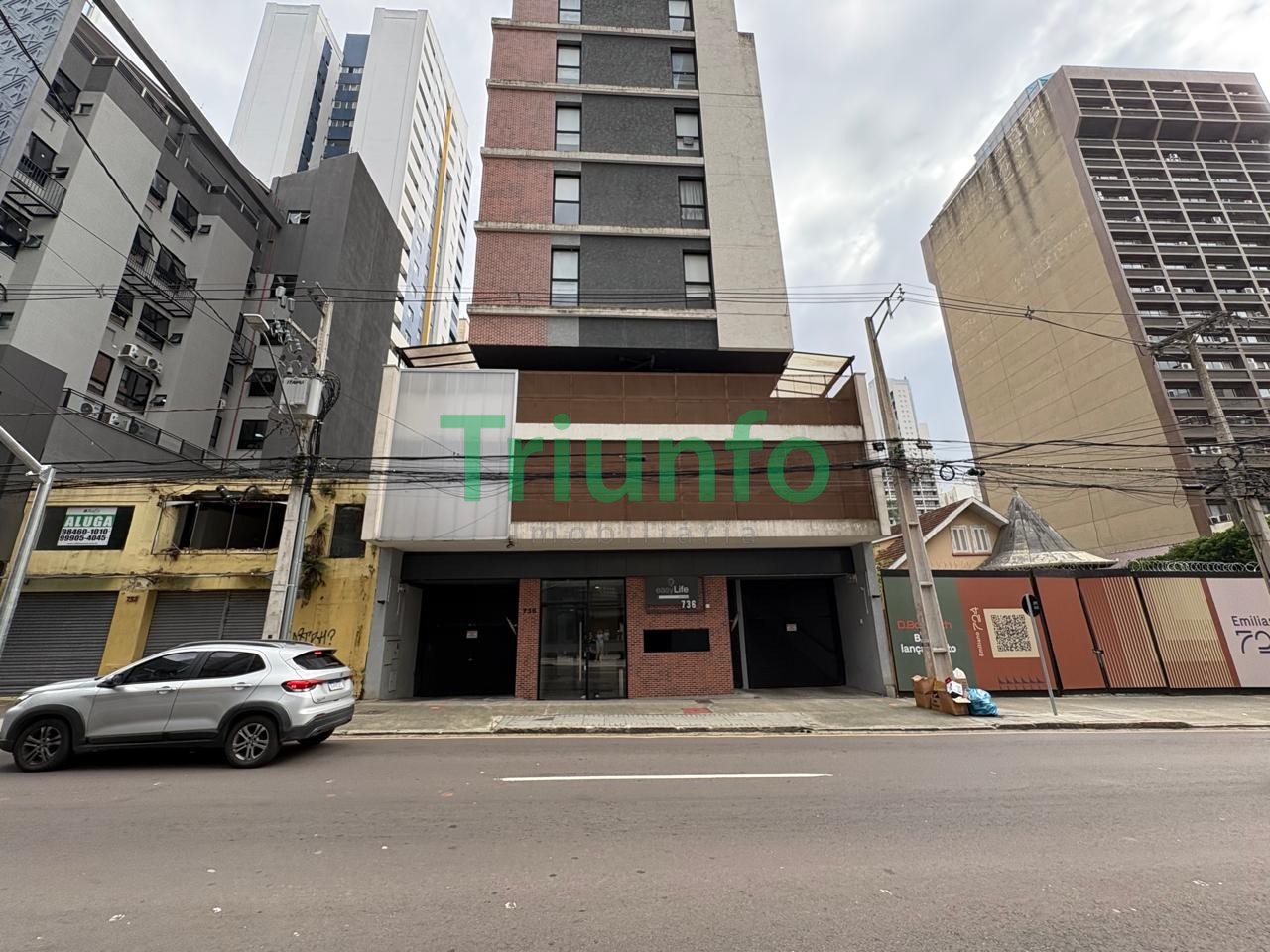 Apartamento para locacao no Centro em Curitiba com 38m² por R$ 3.125,00