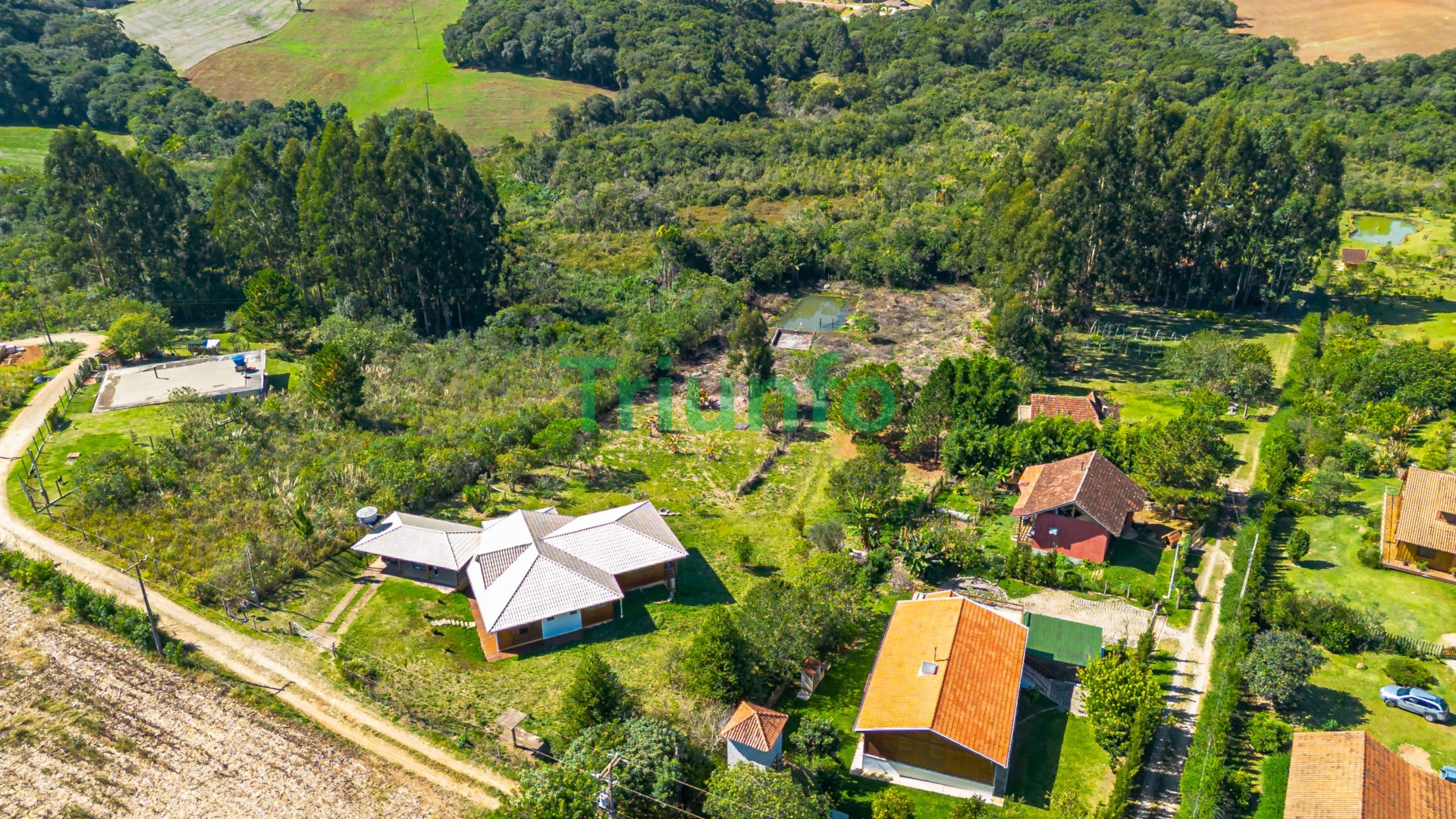 Chácara para venda no Jardim Bom Pastor em Campo Magro com 20.000m² por R$ 1.450.000,00