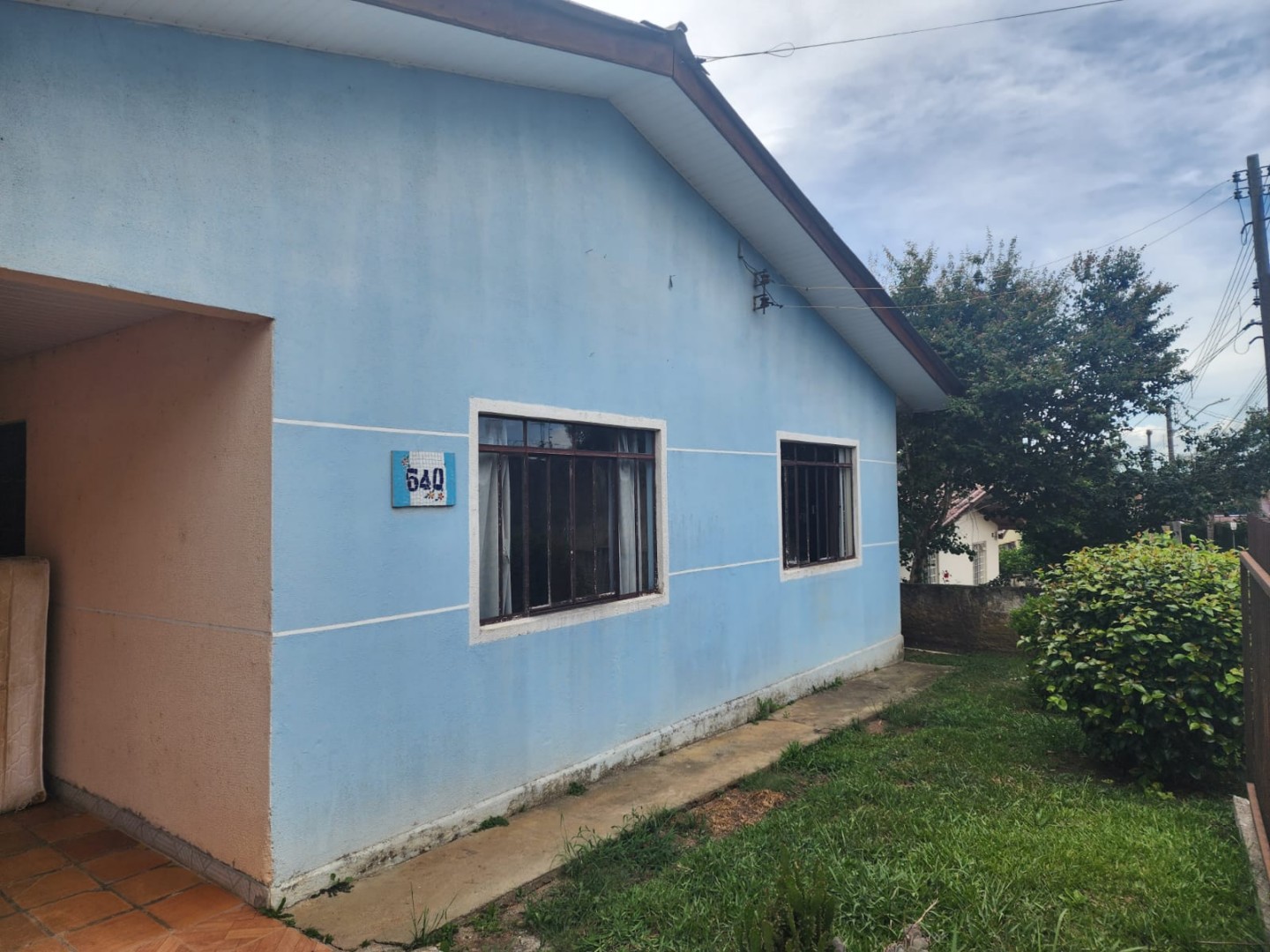 Terreno para venda no Butiatuvinha em Curitiba com 375m² por R$ 300.000,00