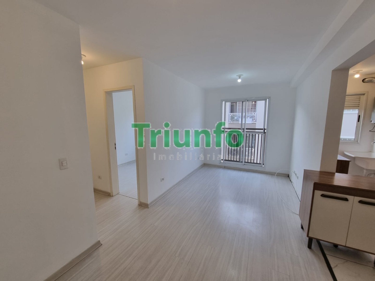 Apartamento para locacao no Sao Braz em Curitiba com 83,18m² por R$ 2.640,00
